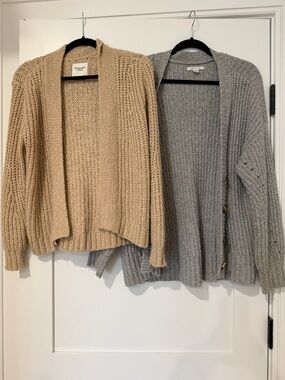 Abercrombie & Fitch Beige and Gray Open-Front Knit Cardigans
